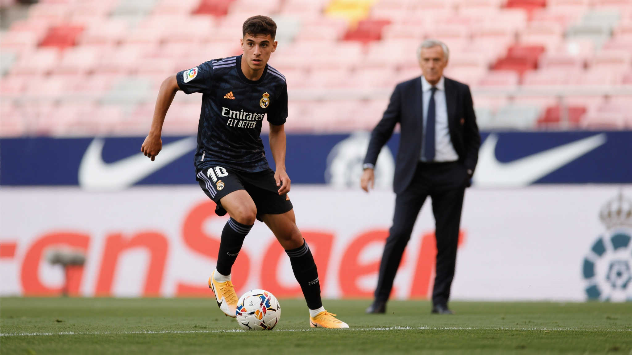 神迅速赢得 神迅速赢得